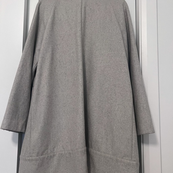 Adidas SLVR Grey Coat - Picture 3 of 3